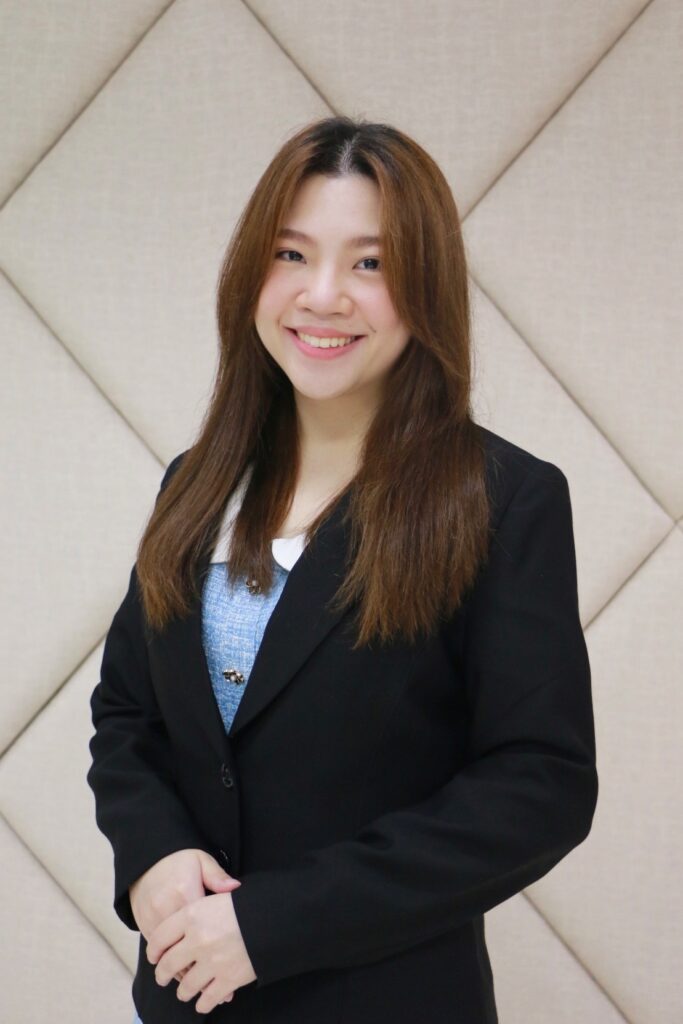 อาจารย์นันทัชพร ประทีปอุษานนท์